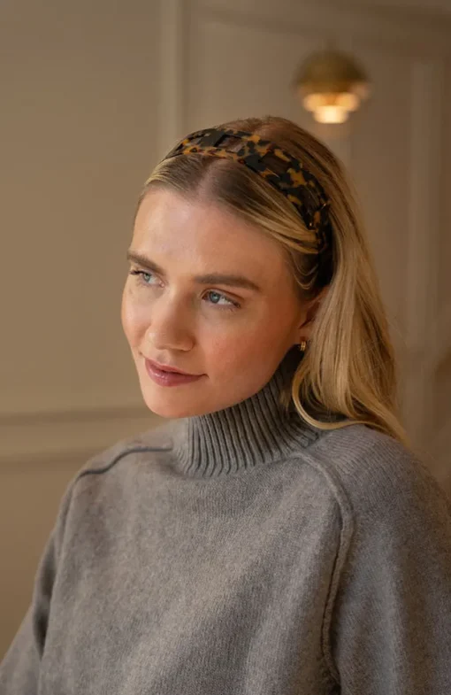 Cutout Headband - Classic